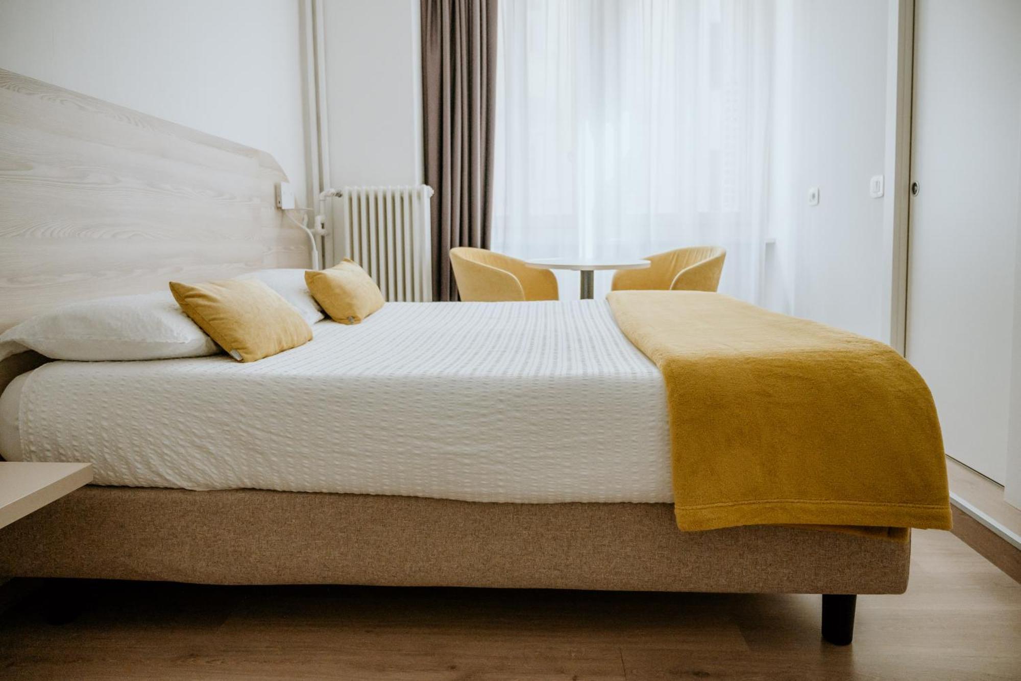 Hotel Venezia Тренто Екстер'єр фото